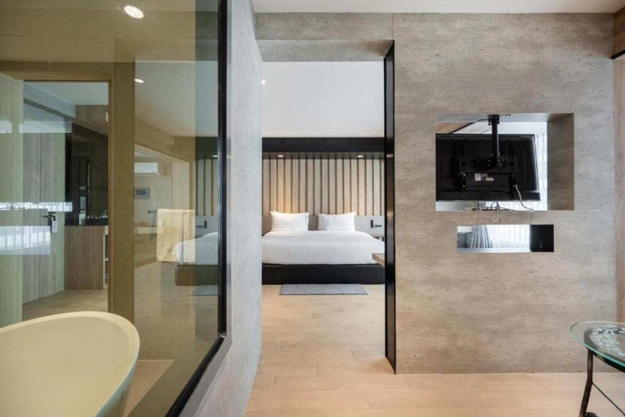 Loft Bangkok Hotel Extérieur photo