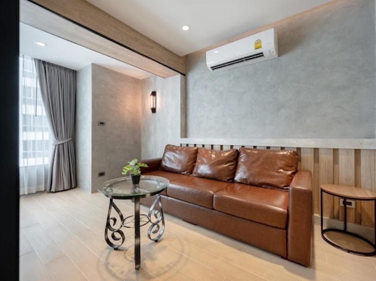 Loft Bangkok Hotel Extérieur photo