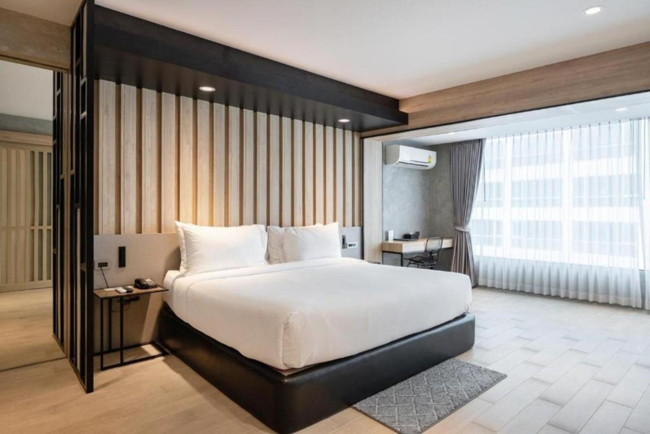Loft Bangkok Hotel Extérieur photo